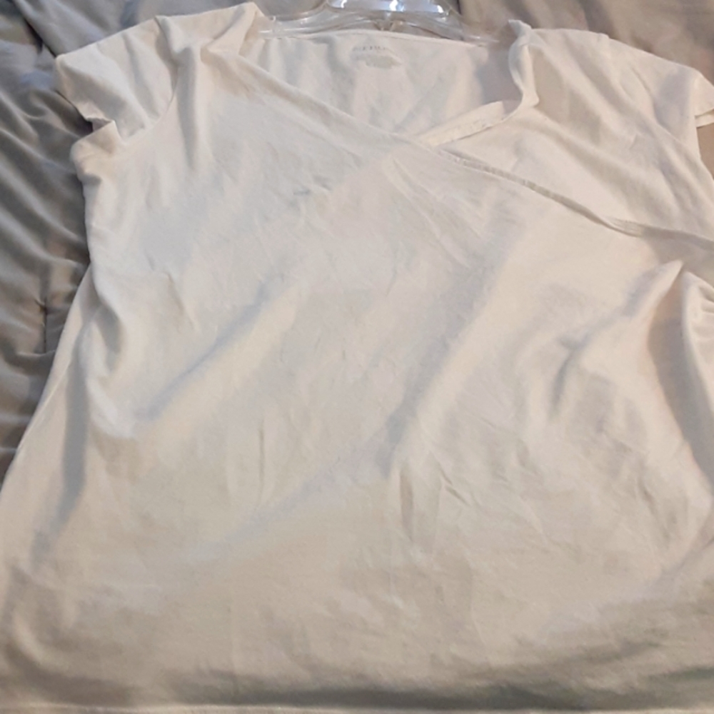 Marona white short sleeve wrap shirt xLarge